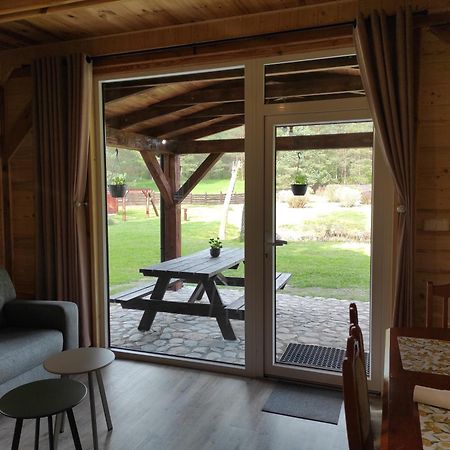 Vila Dom Nad Stawem Krawno Piecki  Exteriér fotografie